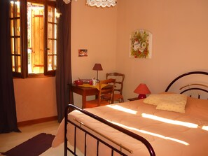 1 habitación, wifi, ropa de cama y acceso para silla de ruedas 