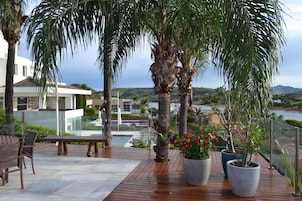 Outdoor pool, pool umbrellas, sun loungers