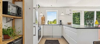 Holiday home with spa sauna and sea view