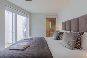 2 Schlafzimmer, Bügeleisen/Bügelbrett, WLAN, Bettwäsche