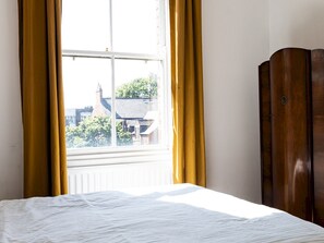 2 Schlafzimmer, Bügeleisen/Bügelbrett, kostenloses WLAN, Bettwäsche