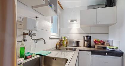 Bungalow 'Angela' con terraza privada, jardín comunitario y wifi