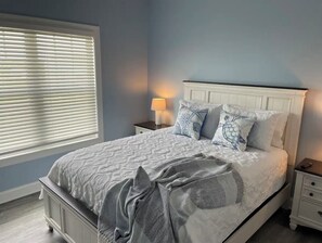 4 soverom, strykejern/-brett, wi-fi (inkludert) og sengetøy