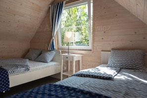 2 bedrooms
