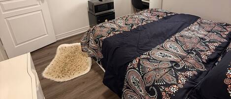 1 bedroom, WiFi, bed sheets