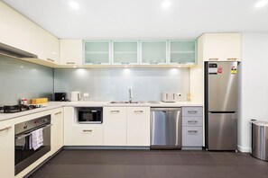 Apartment | 1 bedroom - Beaufort Street 1bdr Parking (Perth)