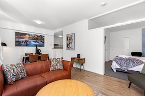 1 bedroom - Stunning 1bdr Paradise - Gym Pool (Perth)