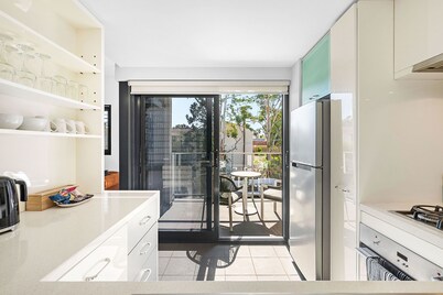 2bdr on Beaufort Street Parking - Mount Lawley