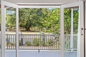 House | 3 bedrooms - Hyde Seek Parkside Family Stay (Perth)