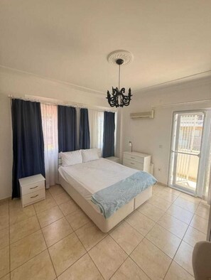 4 Schlafzimmer, Bügeleisen/Bügelbrett, WLAN, Bettwäsche