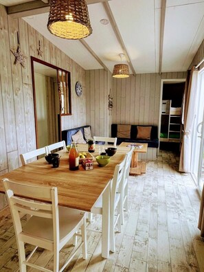 Imagen sin descripción, 4 de 17, botón