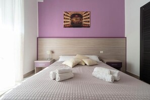 Deluxe Double or Twin Room, Balcony | Desk, laptop workspace, free WiFi