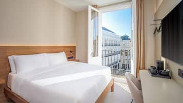 Double Room, Balcony, City View | Premium bedding, down comforters, minibar, in-room safe