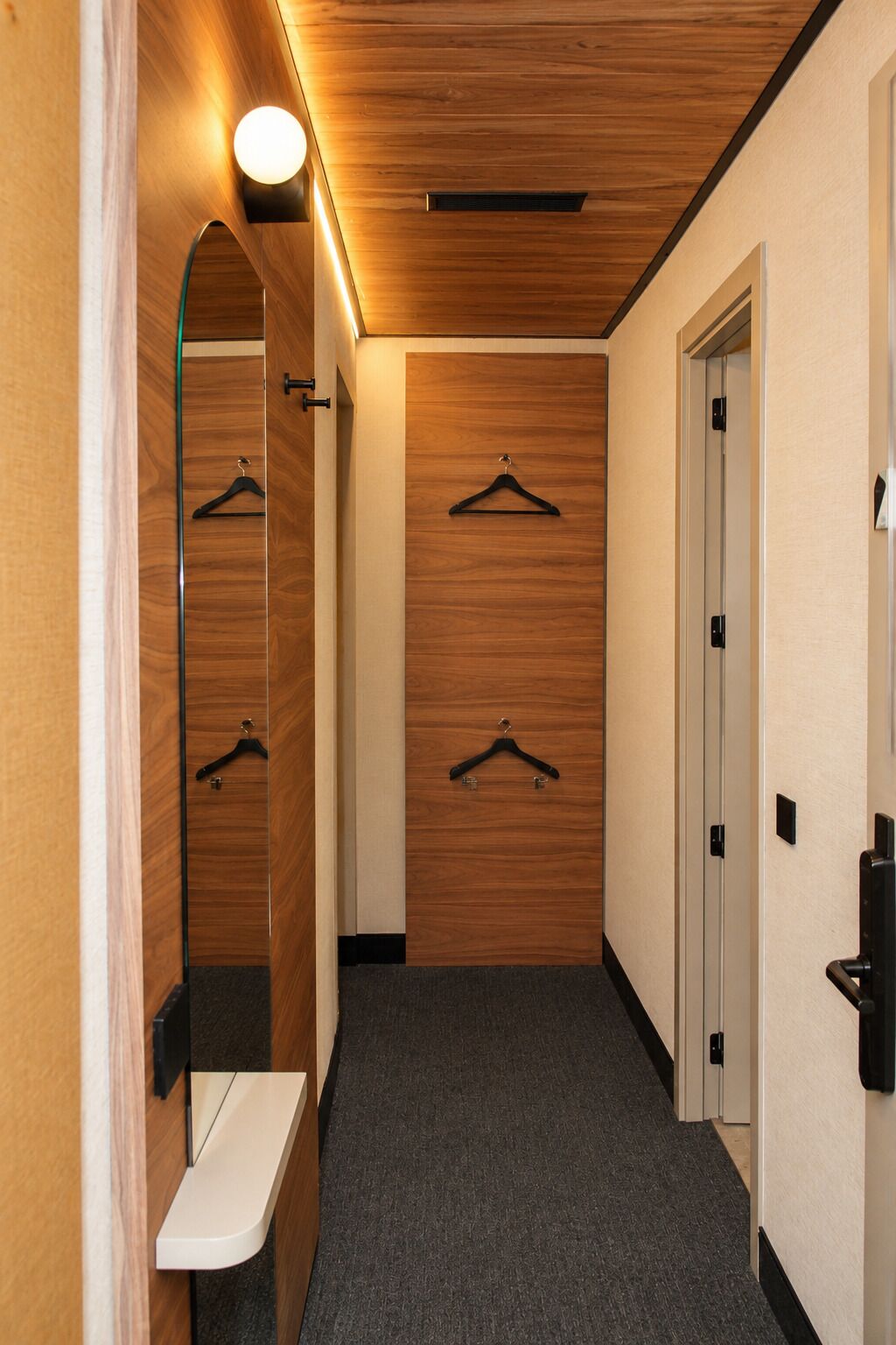 Luxury Suite | Premium bedding, down duvets, minibar, in-room safe