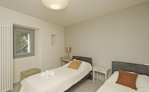 2 chambres, accès au Wi-Fi (inclus)
