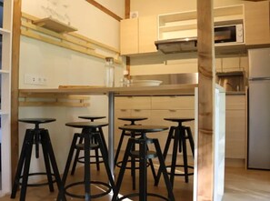 Fridge, microwave, stovetop