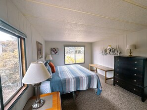 3 bedrooms, iron/ironing board, travel cot, WiFi