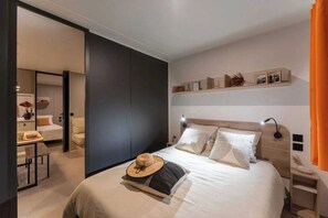 2 bedrooms, WiFi - Camping 3 étoiles - Piscine - ccbbhhh (Mers-les-Bains)