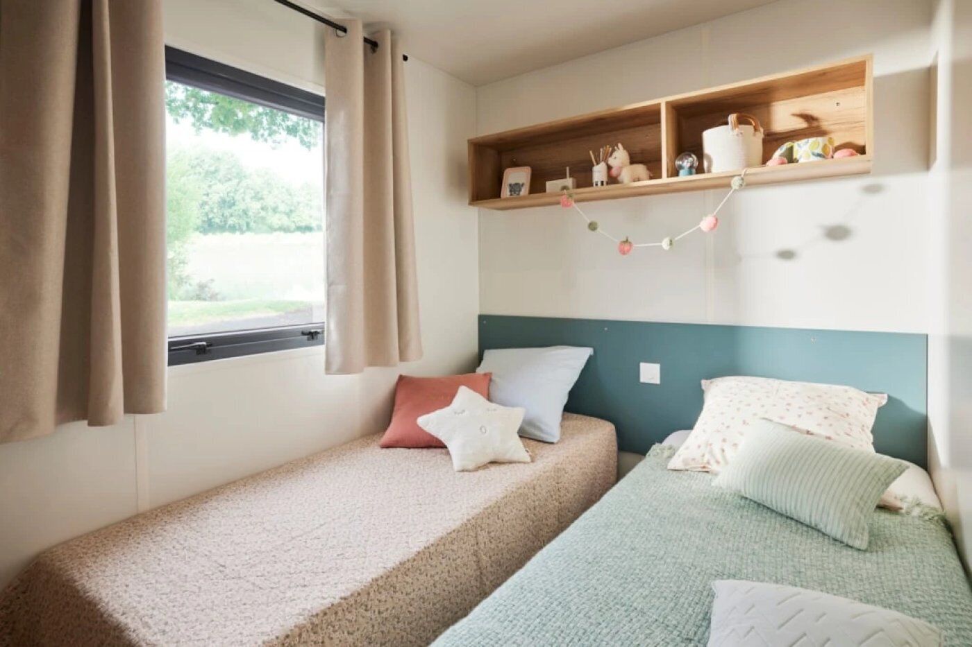 3 多间卧室、收费 WiFi