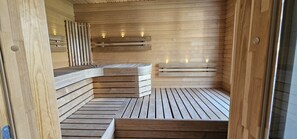 Sauna - Log cabin with pool, sauna and boat by Torreby Castle | SE09080 (Munkedal)