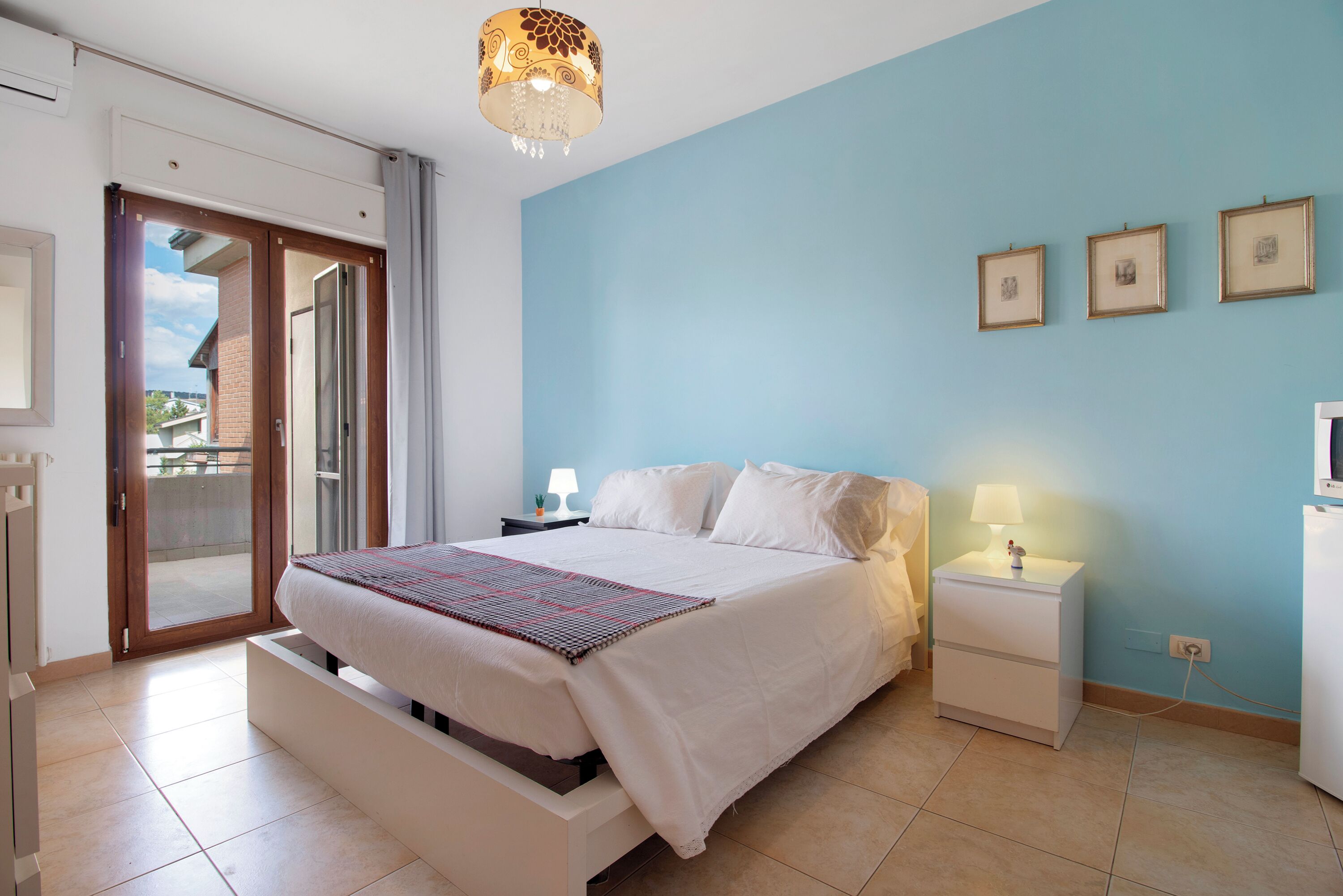 1 bedroom, WiFi, bed sheets