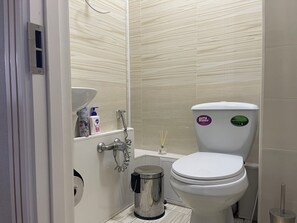 Free toiletries, hair dryer, towels, soap