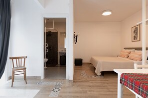 1 bedroom, WiFi, bed sheets, wheelchair access