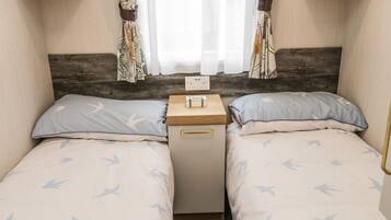 3 bedrooms, individually decorated, individually furnished, free WiFi