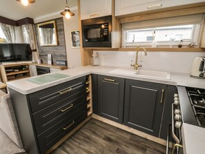 Mesin basuh pinggan mangkuk 