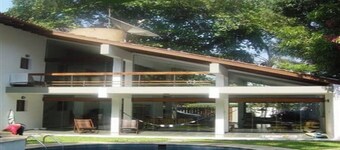 BEAUTIFUL HOUSE, 7 SUITES, TENÓRIO UBATUBA BEACH, POOL AND SAUNA