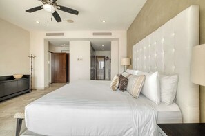 1 habitación, escritorio, tabla de planchar con plancha y wifi 