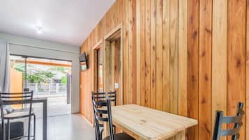 Villa básica | Restaurante al aire libre