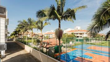 Apartamento básico | Campo esportivo