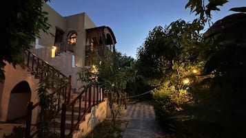 Jardines del alojamiento