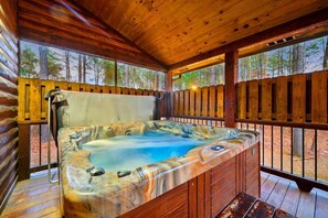 Indoor spa tub