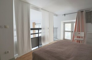 Bügeleisen/Bügelbrett, WLAN