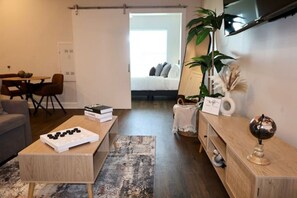 1 bedroom, iron/ironing board, WiFi