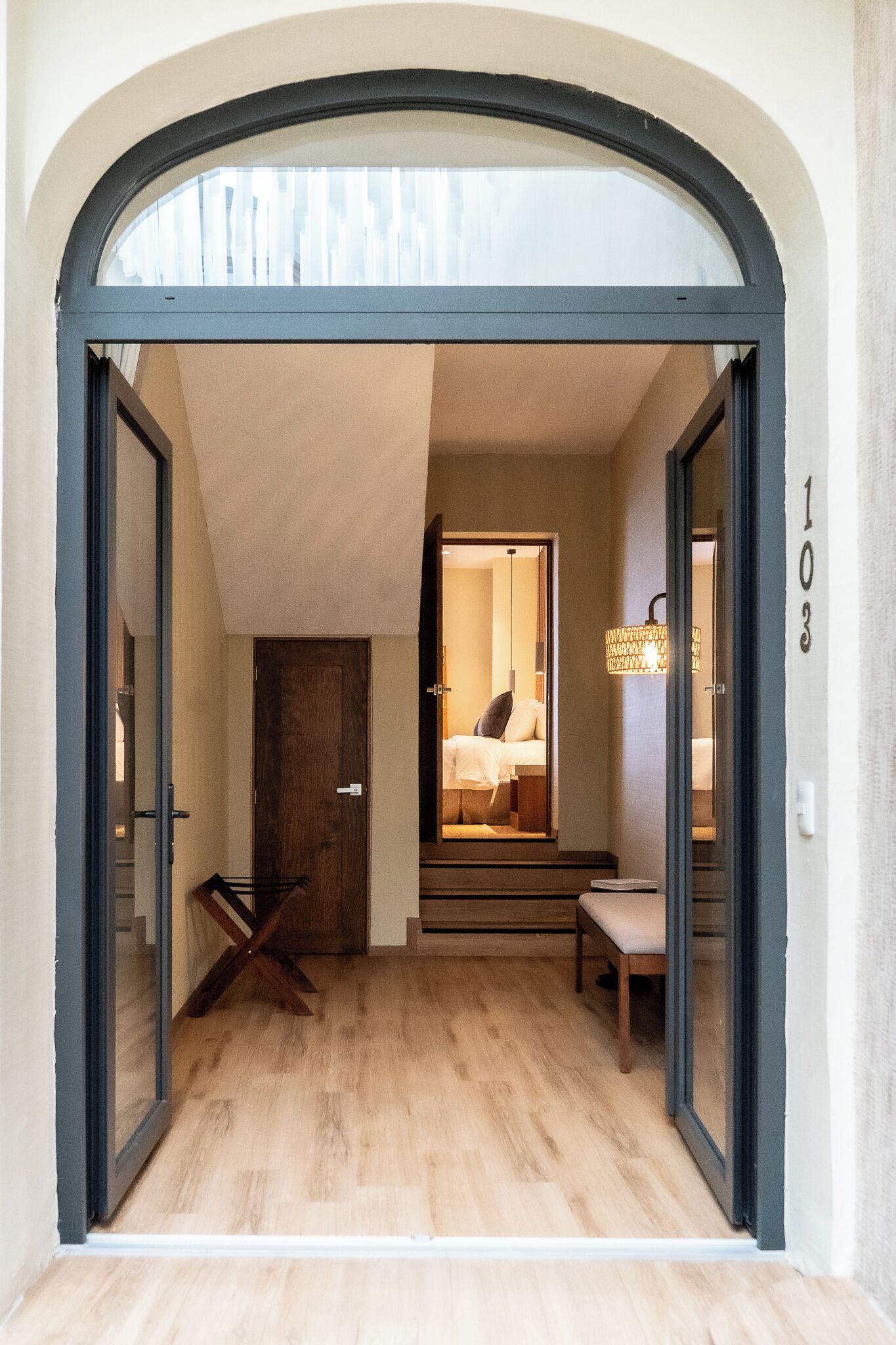 Coffres-forts dans les chambres, Wi-Fi gratuit, draps fournis