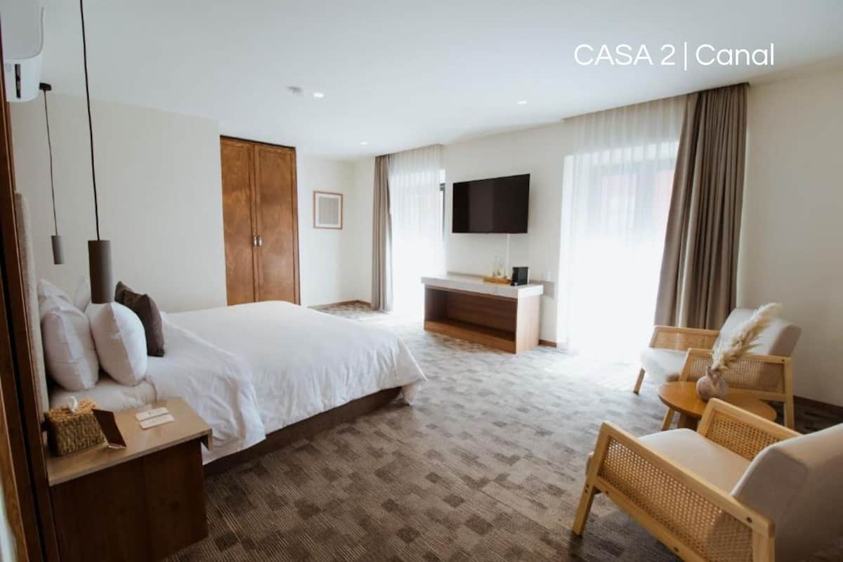 Deluxe Suite (Casa 2) | In-room safe, free WiFi, bed sheets