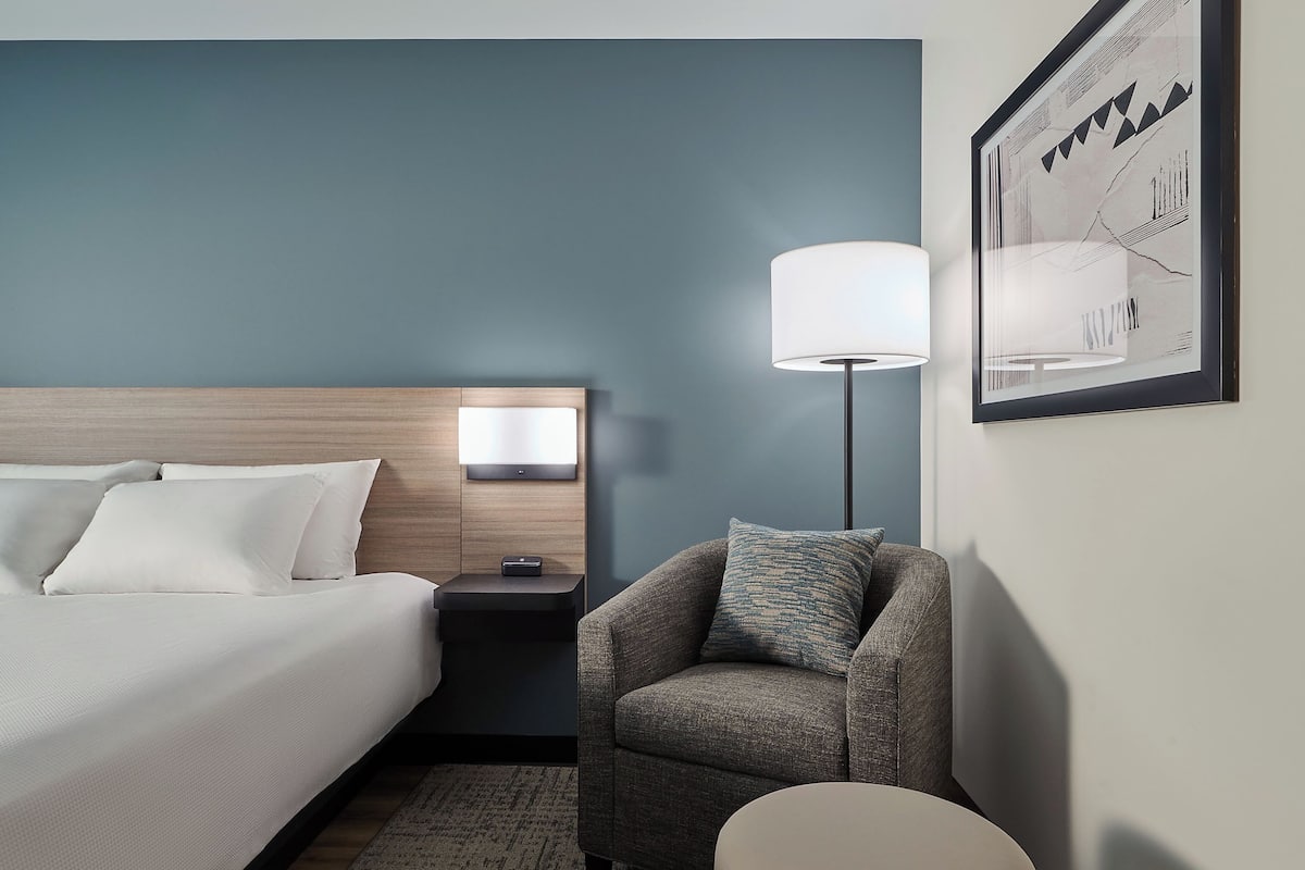 Room, 2 Queen Beds, Accessible Bathtub | Desk, laptop workspace, iron/ironing board, free WiFi