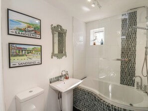 Shower - Woodbine Cottage (Whitby)