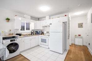 Microwave, oven, stovetop