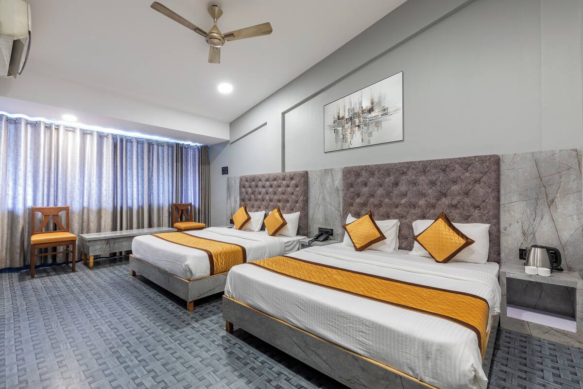 Executive Quadruple Room | Free WiFi
