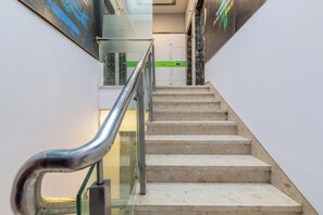 Staircase - De Classico Hotel - Lokhandwala (Mumbai)