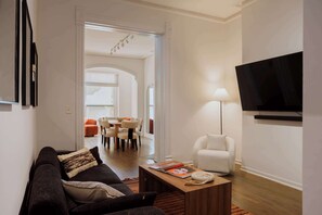 TV, stereo, offices