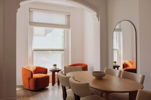 Designer Loft 2W | Heart of Gold Coast/River North