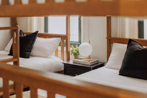 3 bedrooms, desk, iron/ironing board, travel crib