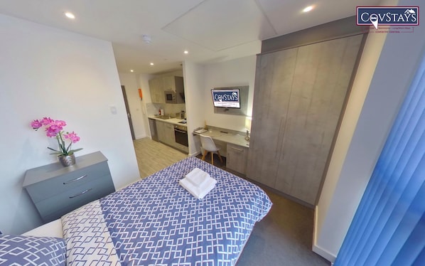 Soundproofing, iron/ironing board, free WiFi