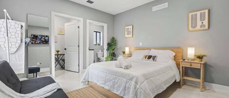 1 bedroom, WiFi, bed sheets