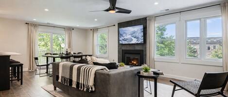 TV connectée, cheminée